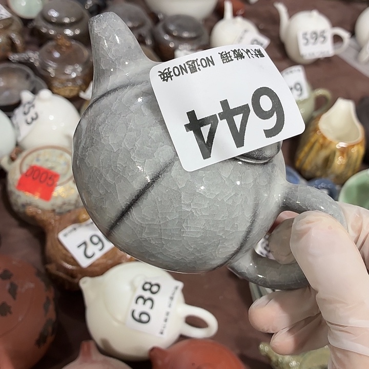 茶具微暇，介意勿拍