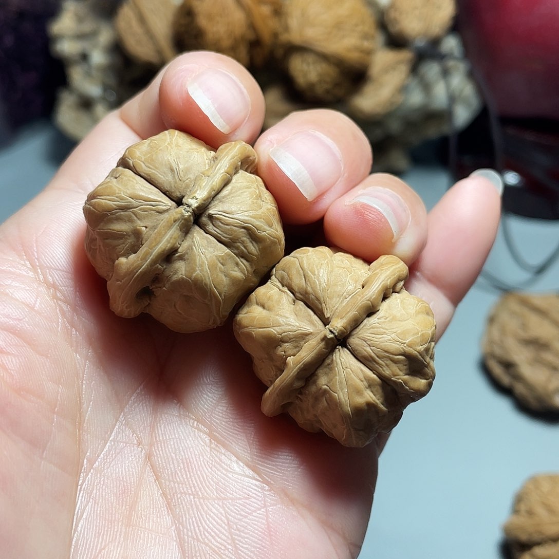 核桃手串/手链精品蛤蟆球连