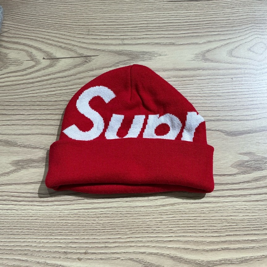 99新 Supreme （pm）红色针织冷帽 均码/4760