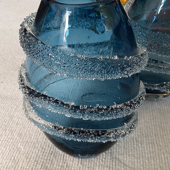 泡***沫蓝色琉璃摆件花瓶