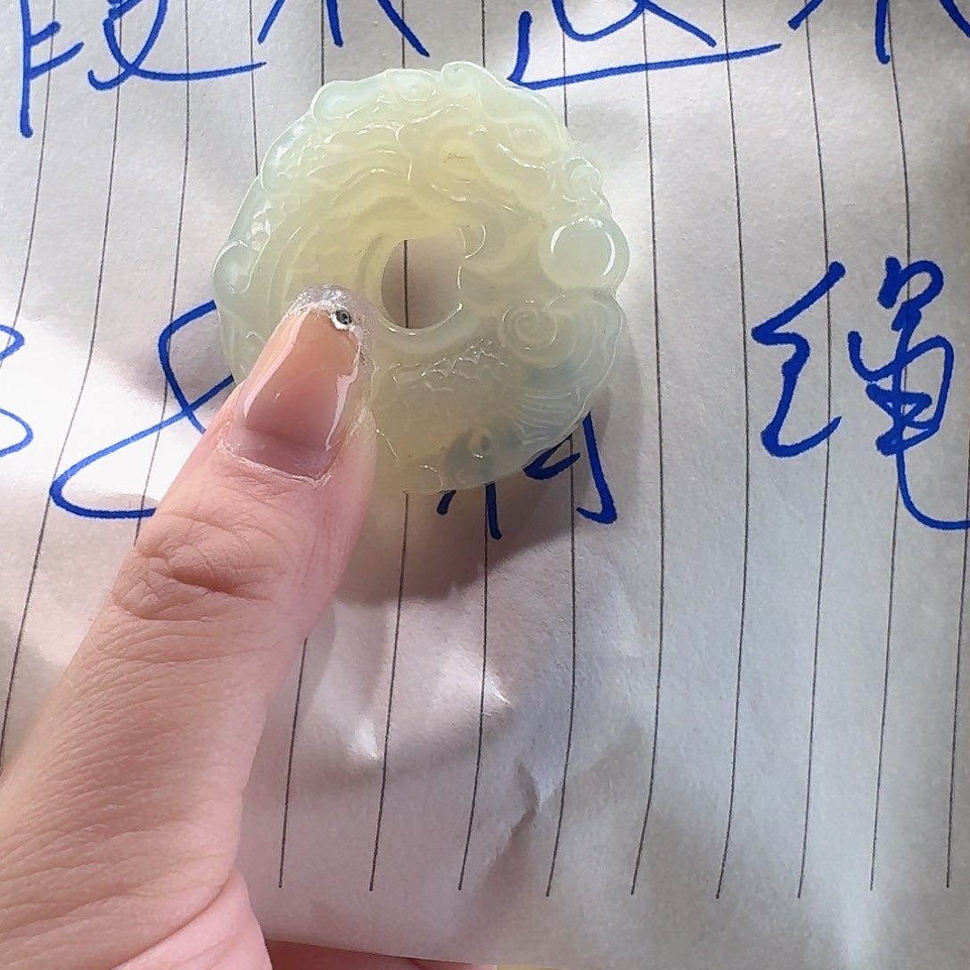 透闪石-蛇纹石玉微瑕鱼化龙未镶嵌