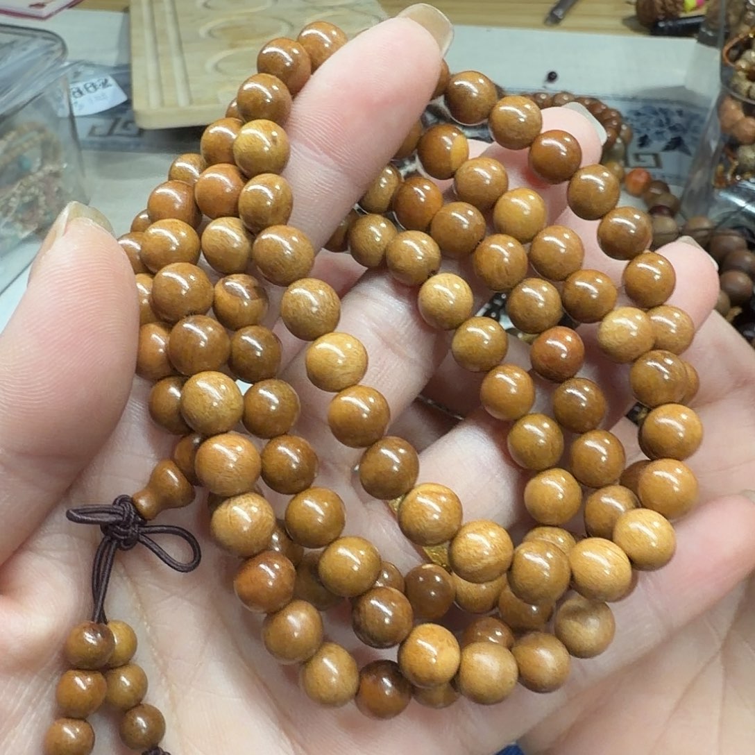 无事牌维腊木（绿檀）