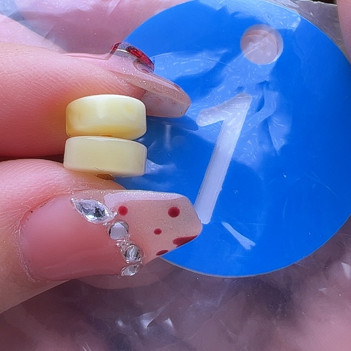 蜜蜡裸石未镶嵌8mm精工隔片