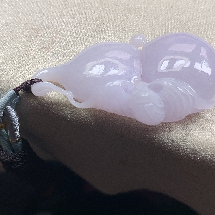 翡翠颈饰未镶嵌吊坠