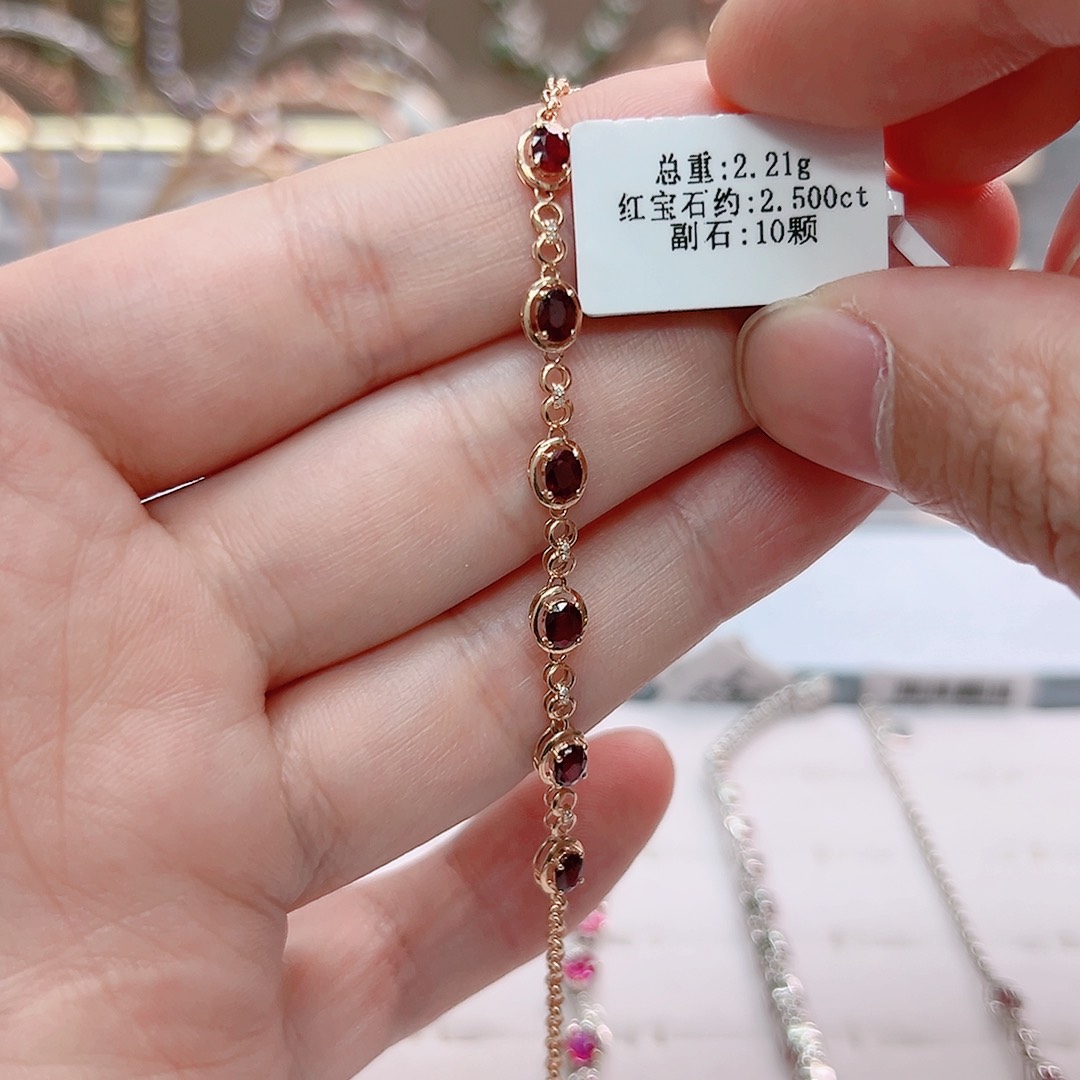 红宝石手链18K金镶嵌
