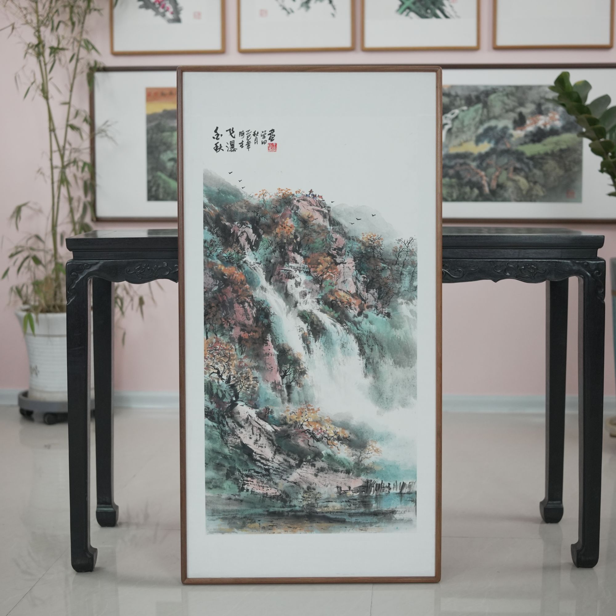 王学田老师手绘国画作品《金秋飞瀑》尺码122*62厘米
