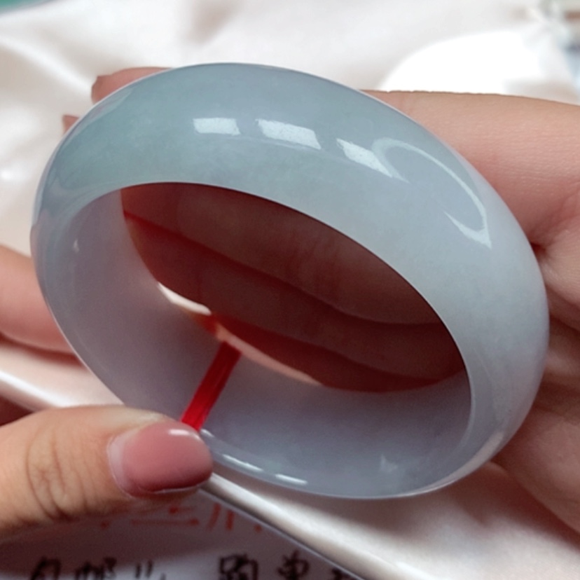 【闪购商品】翡翠手镯未镶嵌57圈