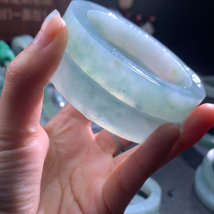 定制翡翠手镯未镶嵌