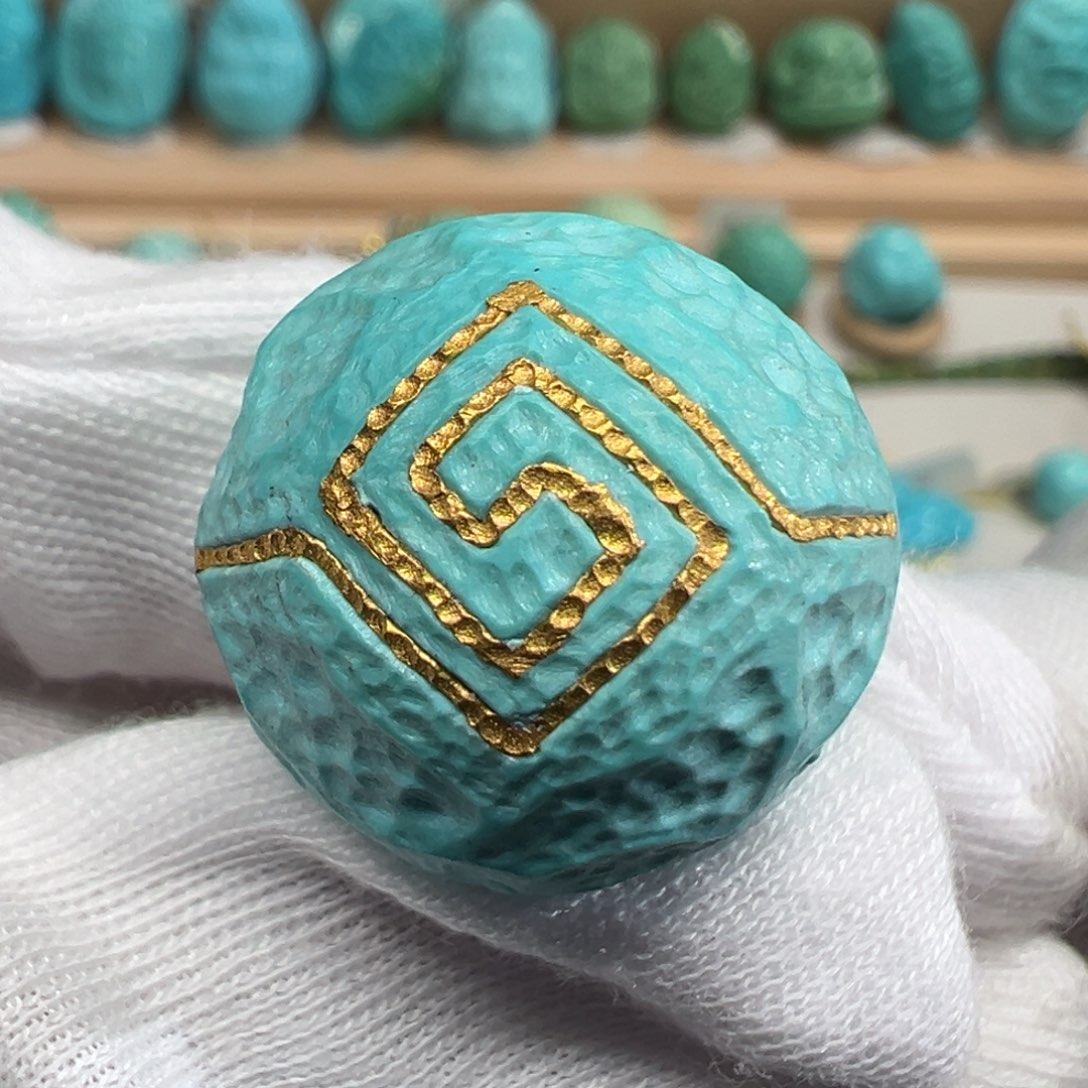 绿松石配饰未镶嵌