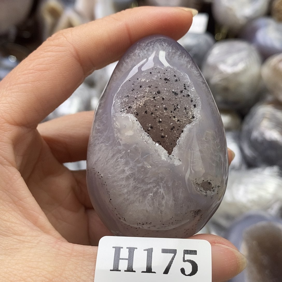 未镶嵌玛瑙/玉髓珠宝奇石