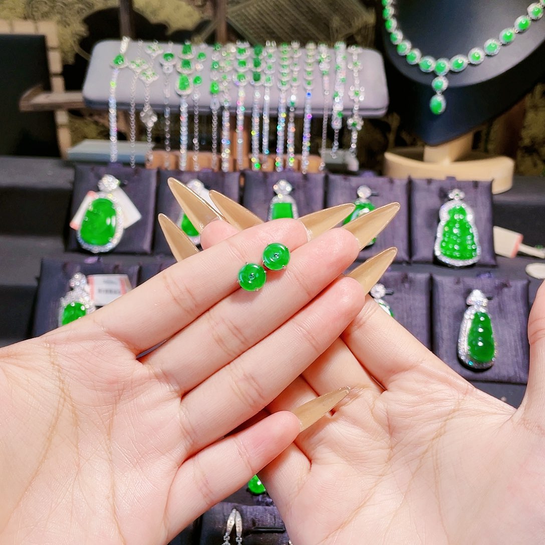 你****翡翠银S925镶嵌耳饰平安扣