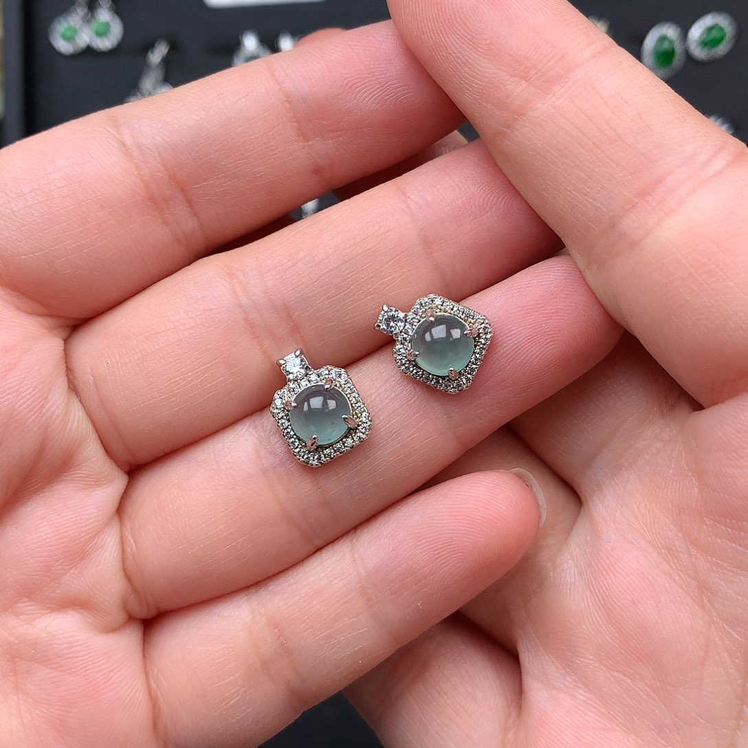 贝***贝翡翠银S925镶嵌耳饰