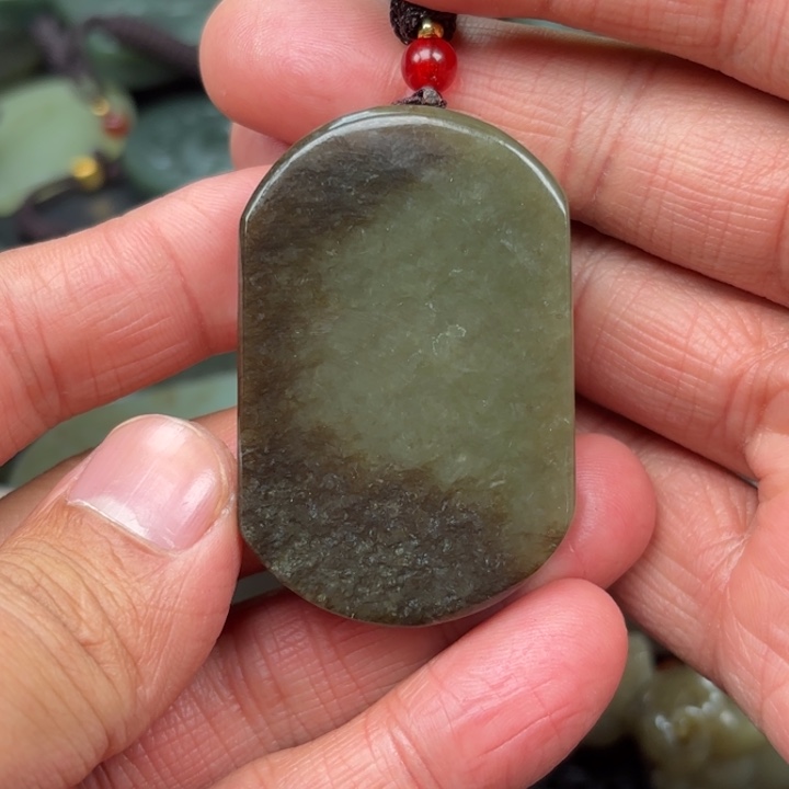 和田玉吊坠未镶嵌