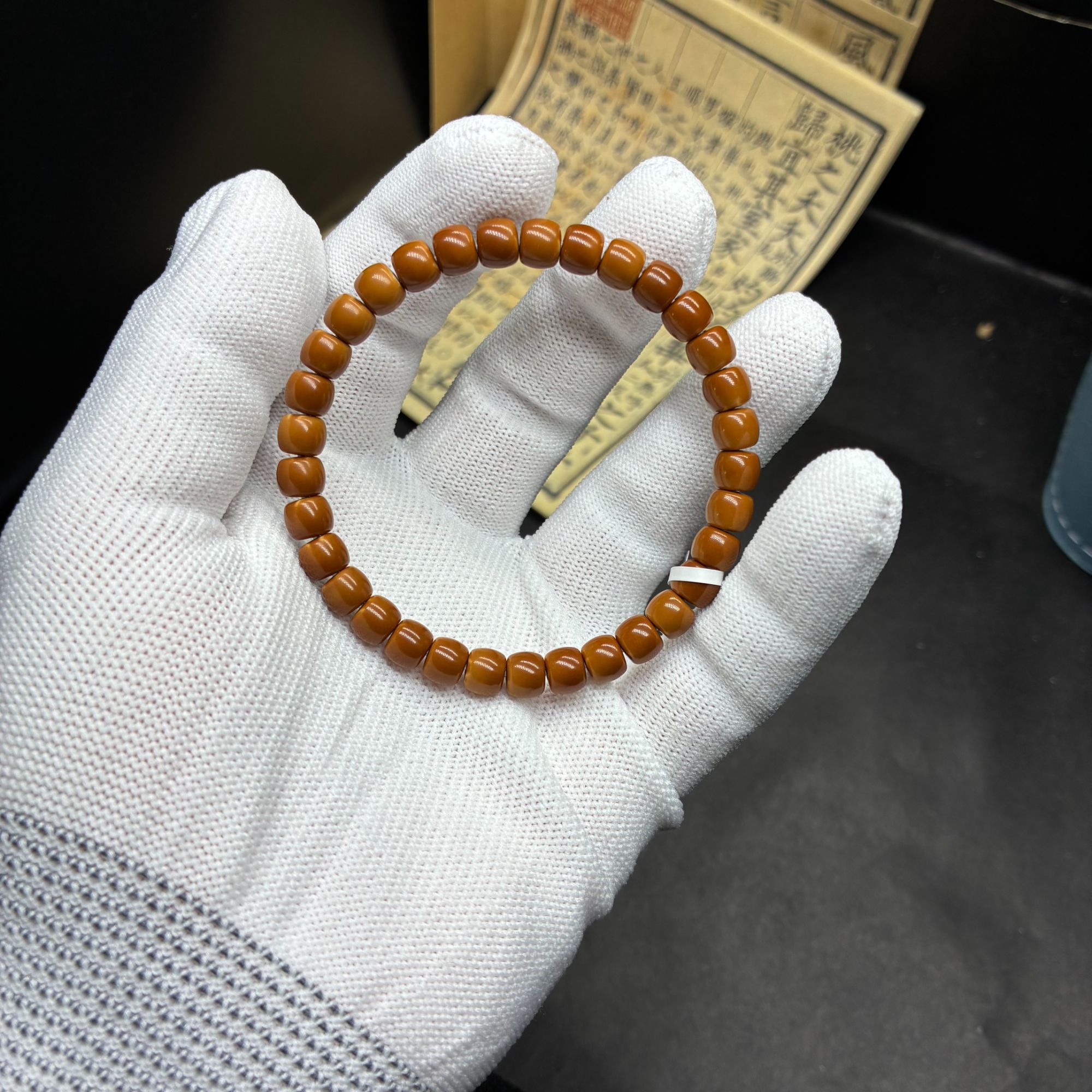 6.5mm精品老挝红料核尖橄榄核尖长核尖长串手串轻微倒角白