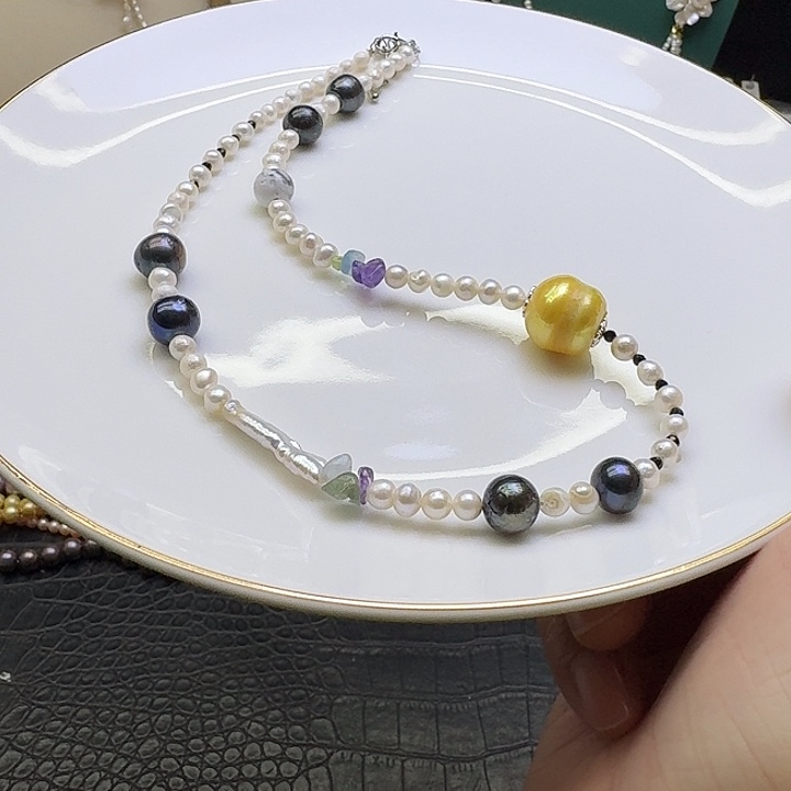 淡水珍珠合金耳饰