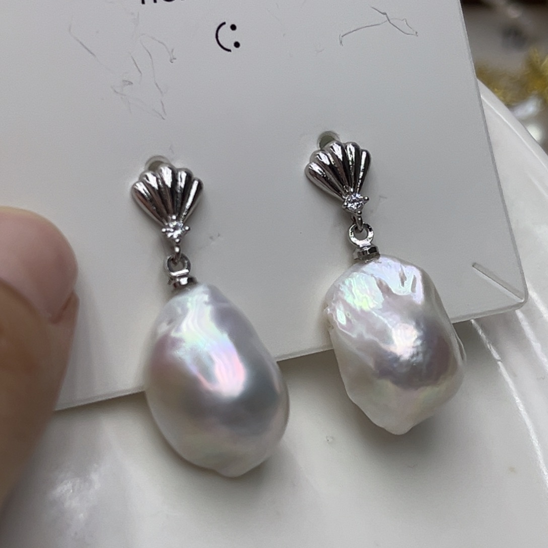 淡水珍珠耳饰未镶嵌