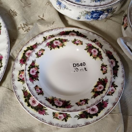 陶瓷盘子套组特价出不退换