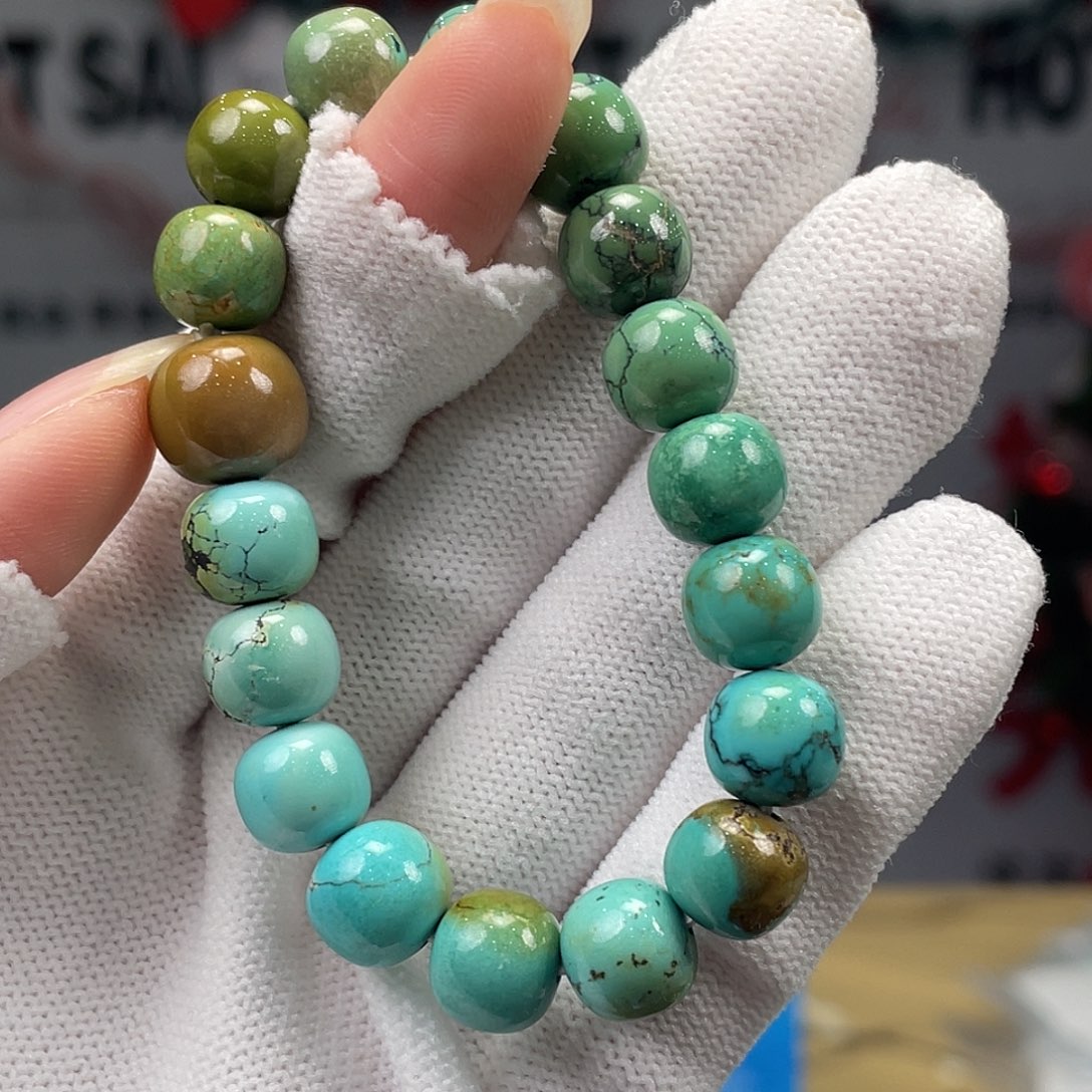 绿松石未镶嵌挂件