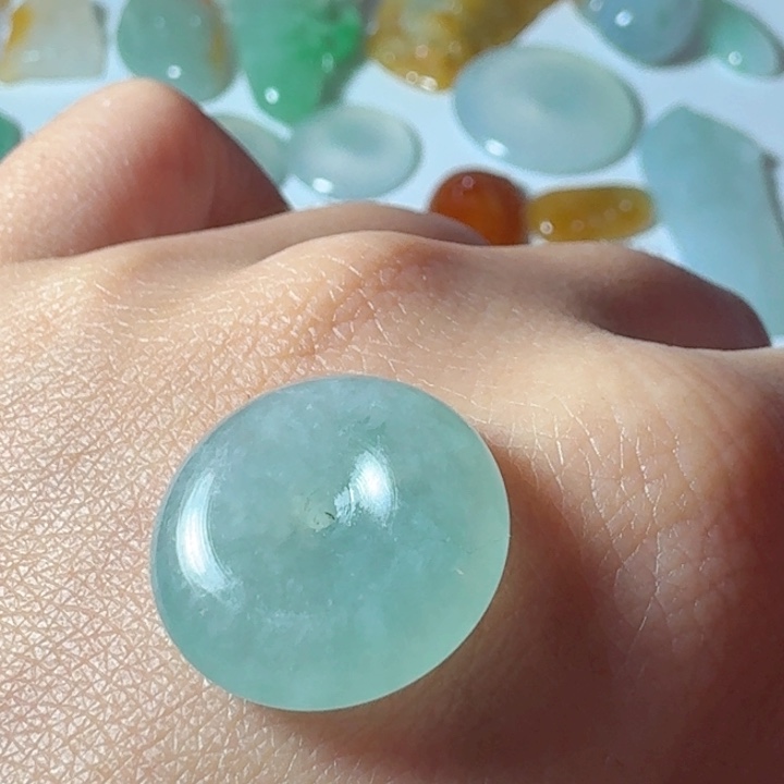 定制翡翠未镶嵌平安扣