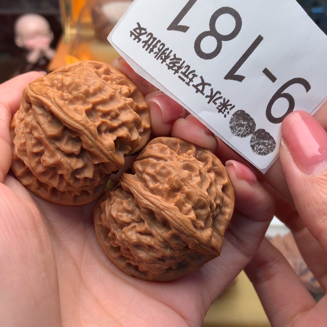 文玩核桃把件爱****鱼41玉溪四棱
