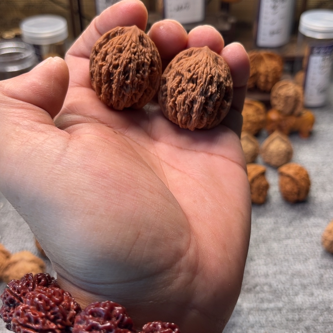 把件文玩核桃虎头手捻