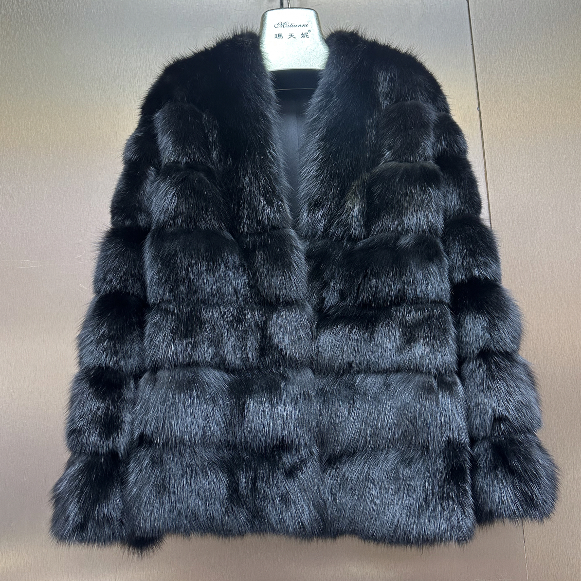 黑色俄罗斯紫紫皮草大衣外套领