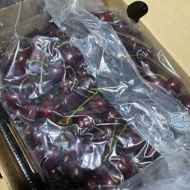 【桑提娜车厘子3JD一箱】海运3JD加大加黑原箱原标包脆包甜净重2.5公斤智利