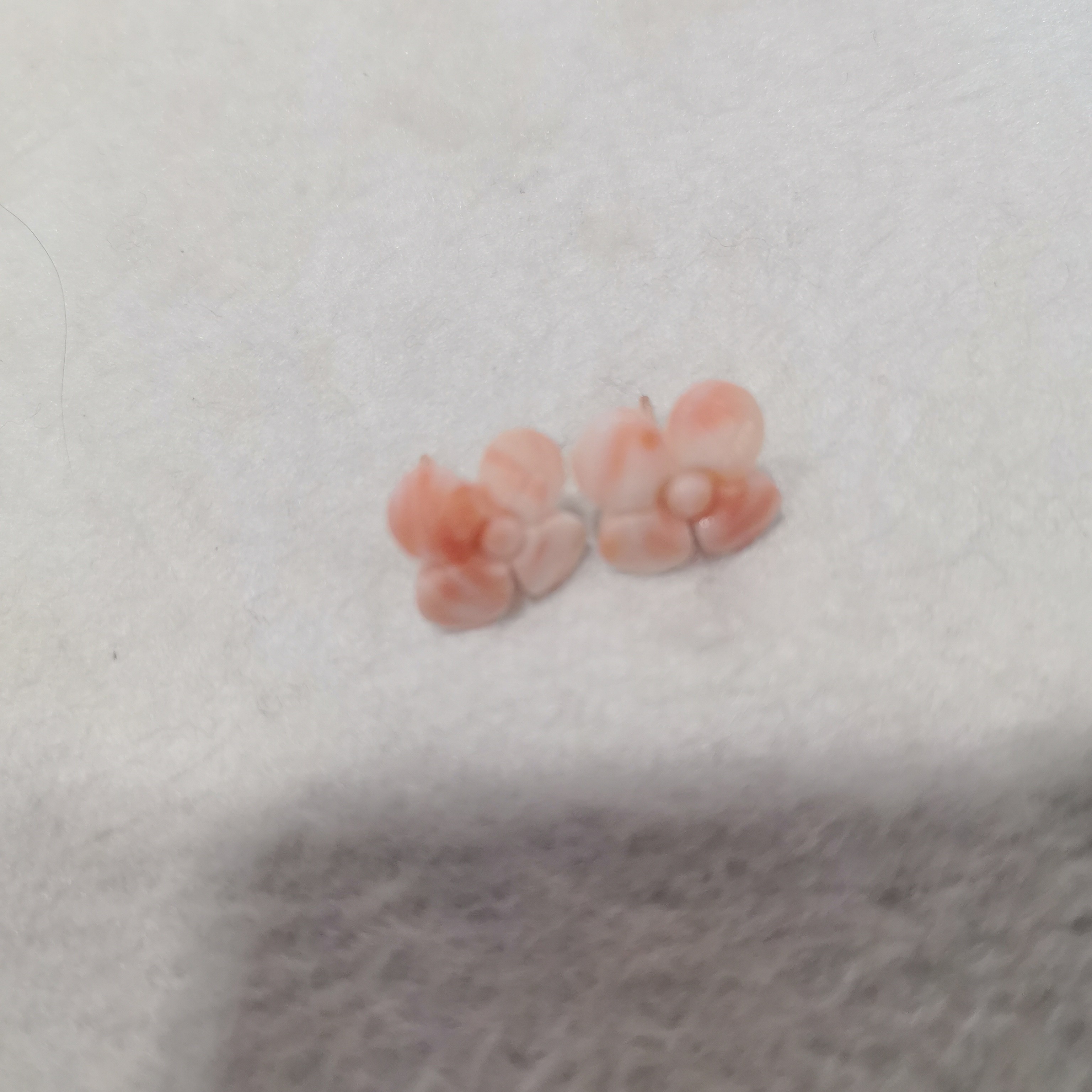 天然红珊瑚饰品1111