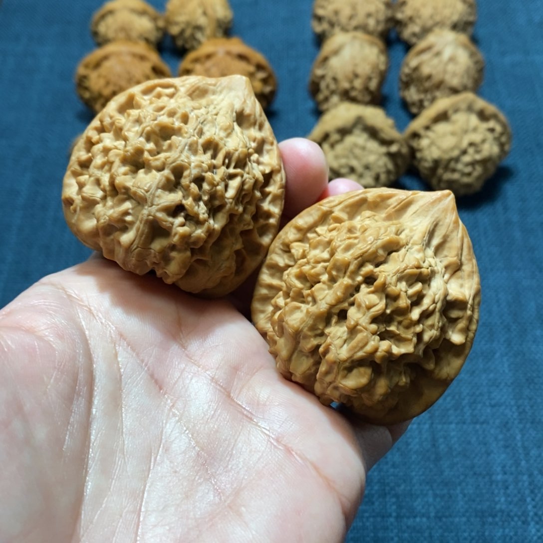 桃核吊坠王勇大官帽47