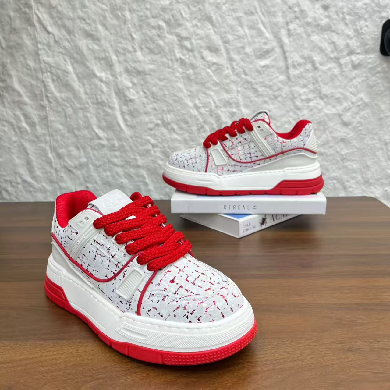 888-352男士春季纯皮百搭休闲潮流厚底潮鞋低帮男士舒适透气板鞋