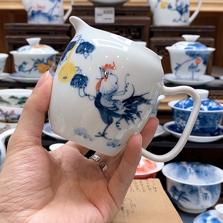 手绘公鸡260cc公道杯釉下彩微瑕福利款