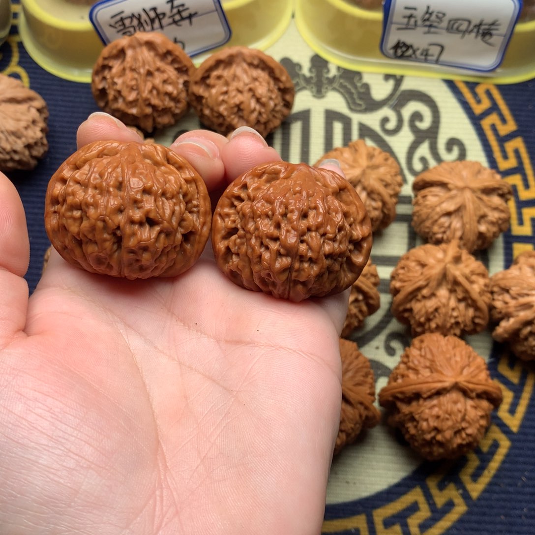 文玩核桃吊坠w****r莲花39