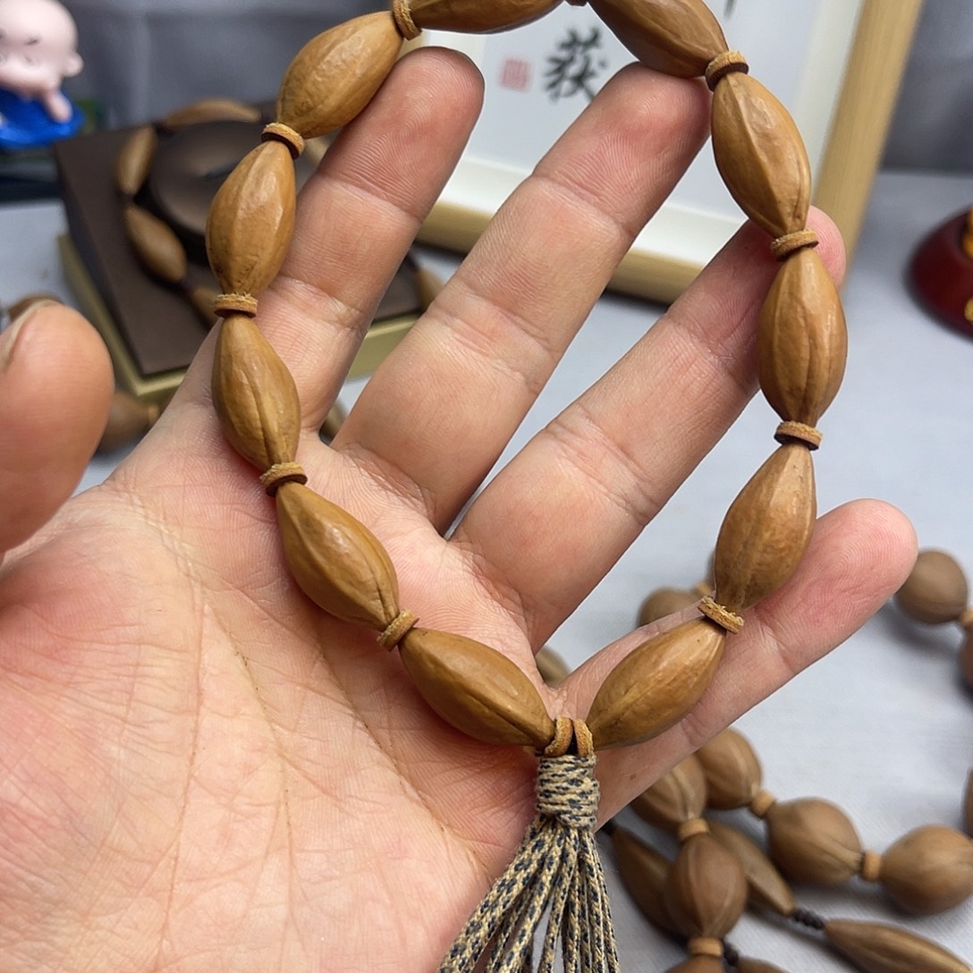 J***N橄榄核手串11柳叶核加三通