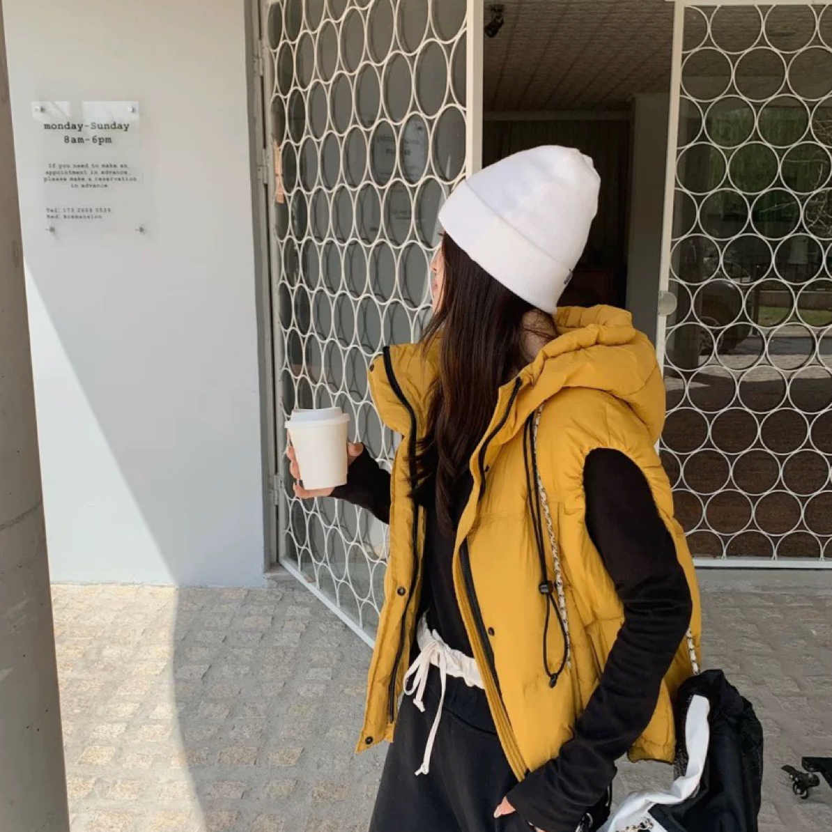冬款百搭连帽女羽绒服50白鸭绒马甲短款休闲
