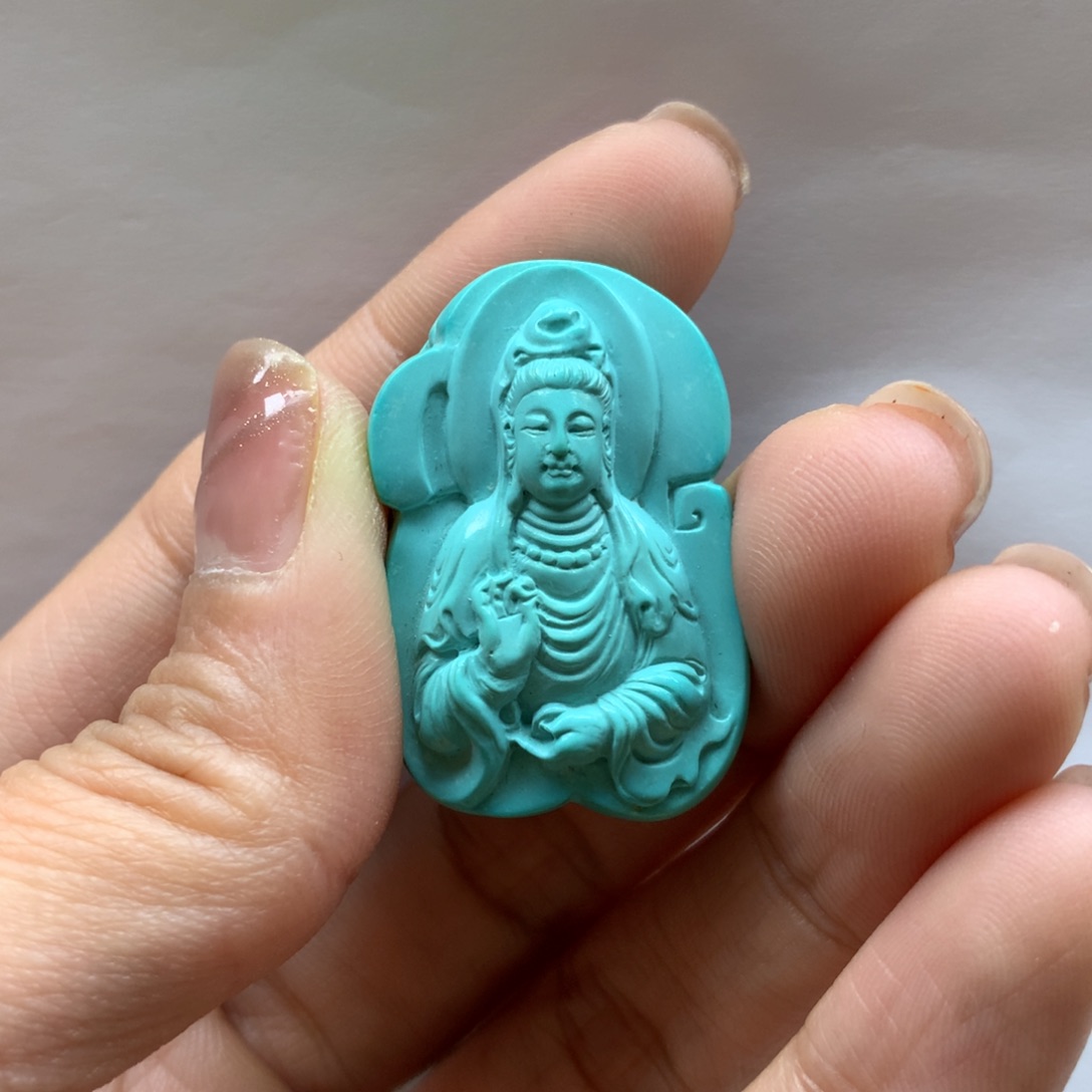 绿松石配饰未镶嵌