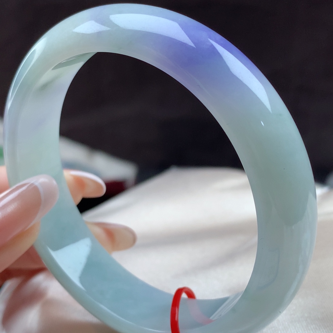 翡翠手镯未镶嵌381024，