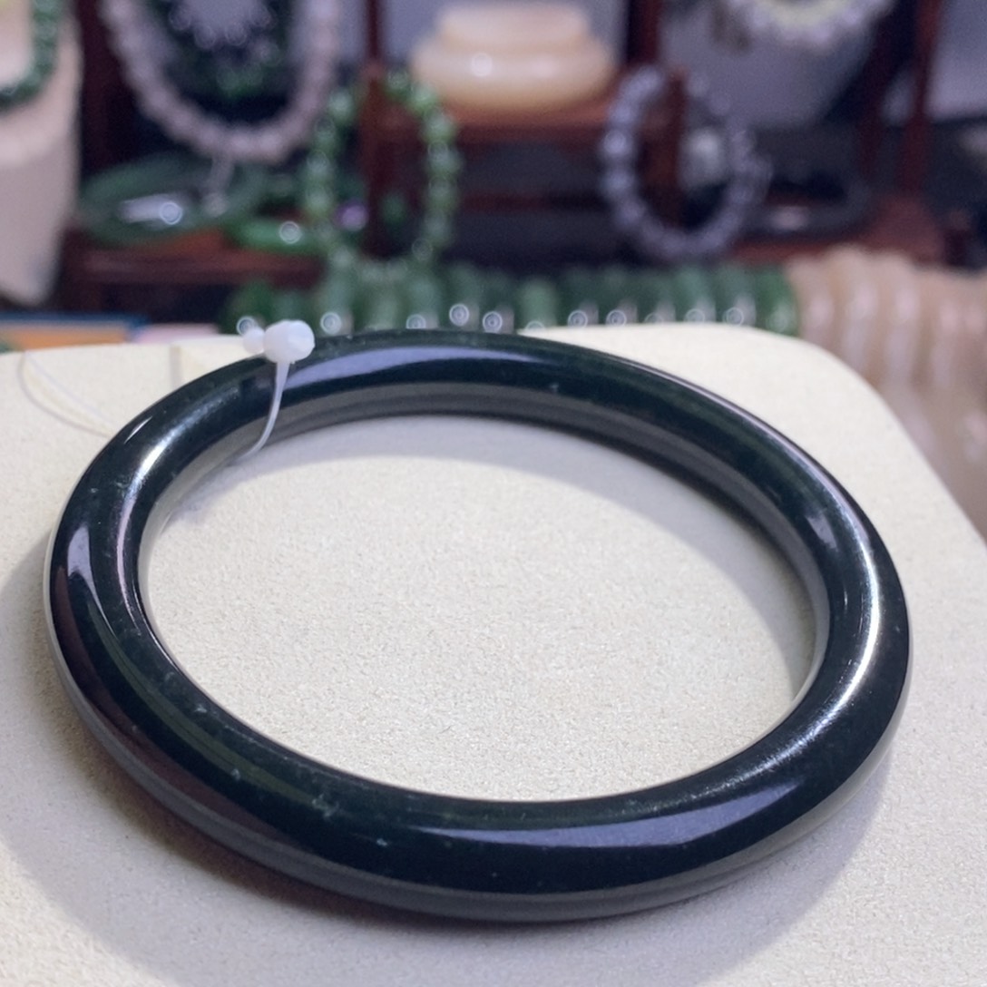 和田玉精品清货价老矿料手镯57新疆塔青未镶嵌