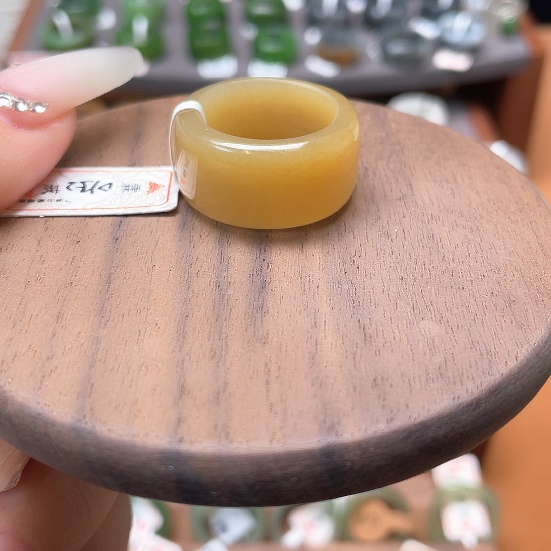 和田玉未镶嵌戒指6-18.7