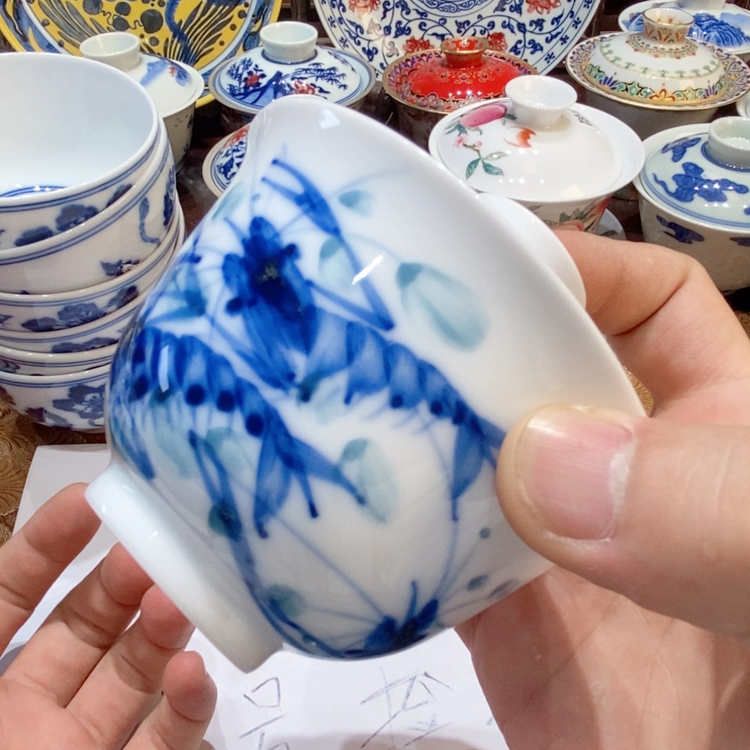 景德镇市和上海浦东国际机场