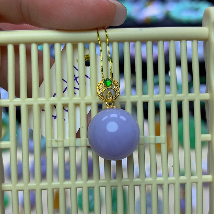 18K金镶嵌翡翠手链翡翠