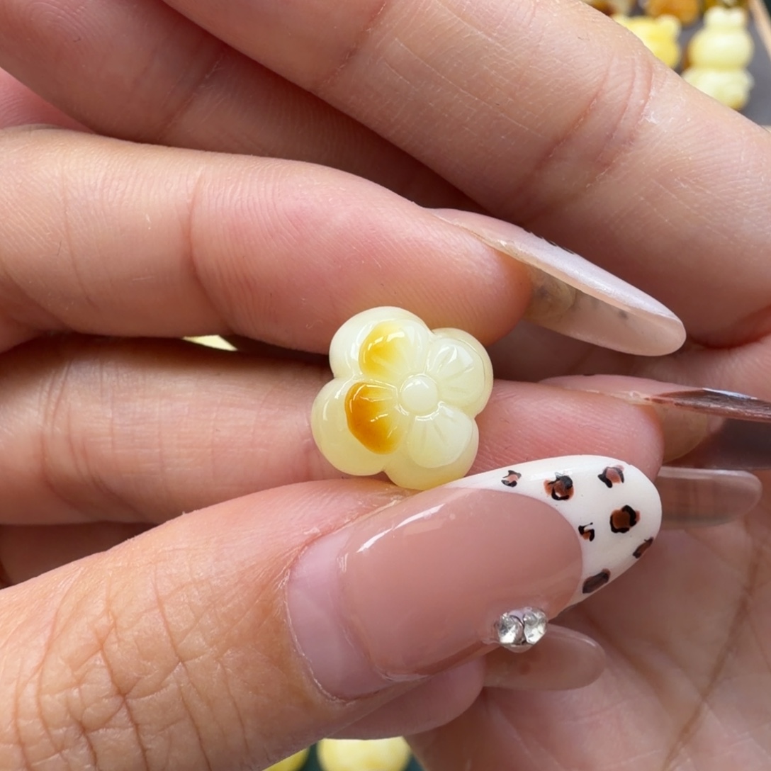 蜜蜡未镶嵌裸石蜜蜡