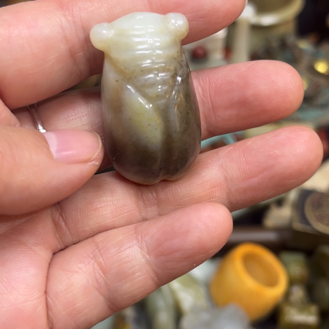 和田玉（糖玉）未镶嵌挂件