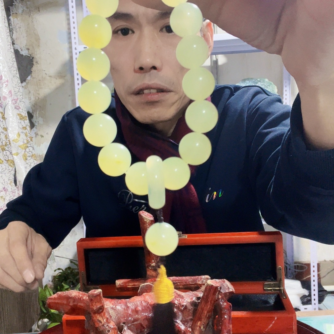 用***9蛇纹石玉未镶嵌岫玉