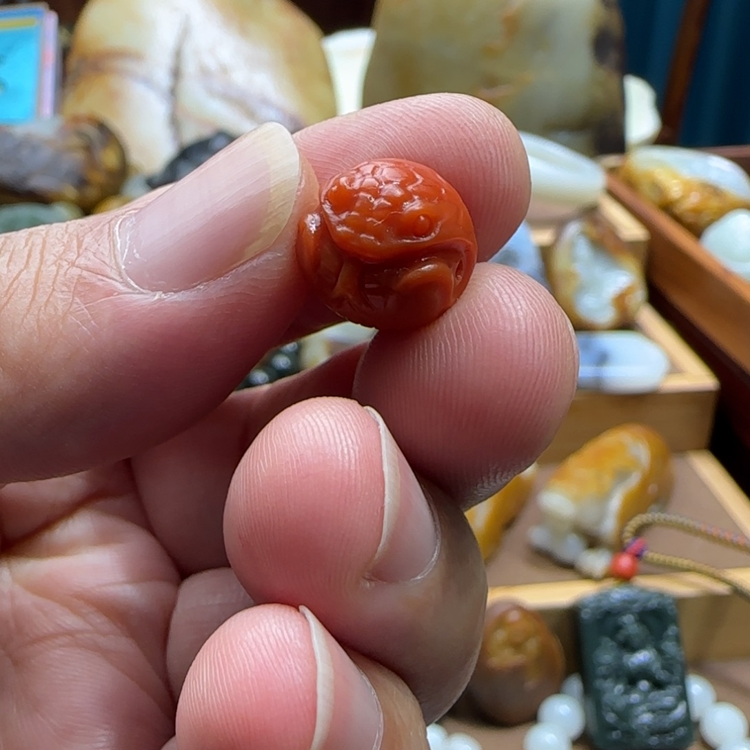 *****和田玉未镶嵌颈饰