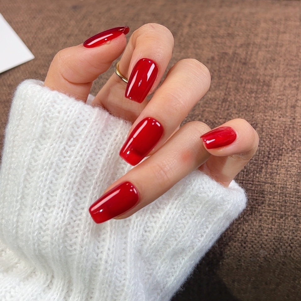 （全店四单飞）新年红色显白纯色穿戴甲美甲