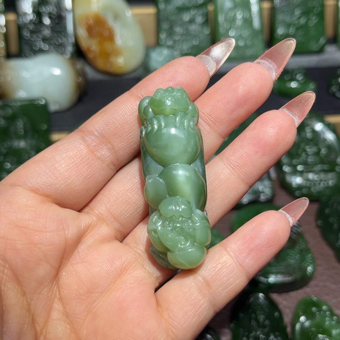 和田玉挂件未镶嵌