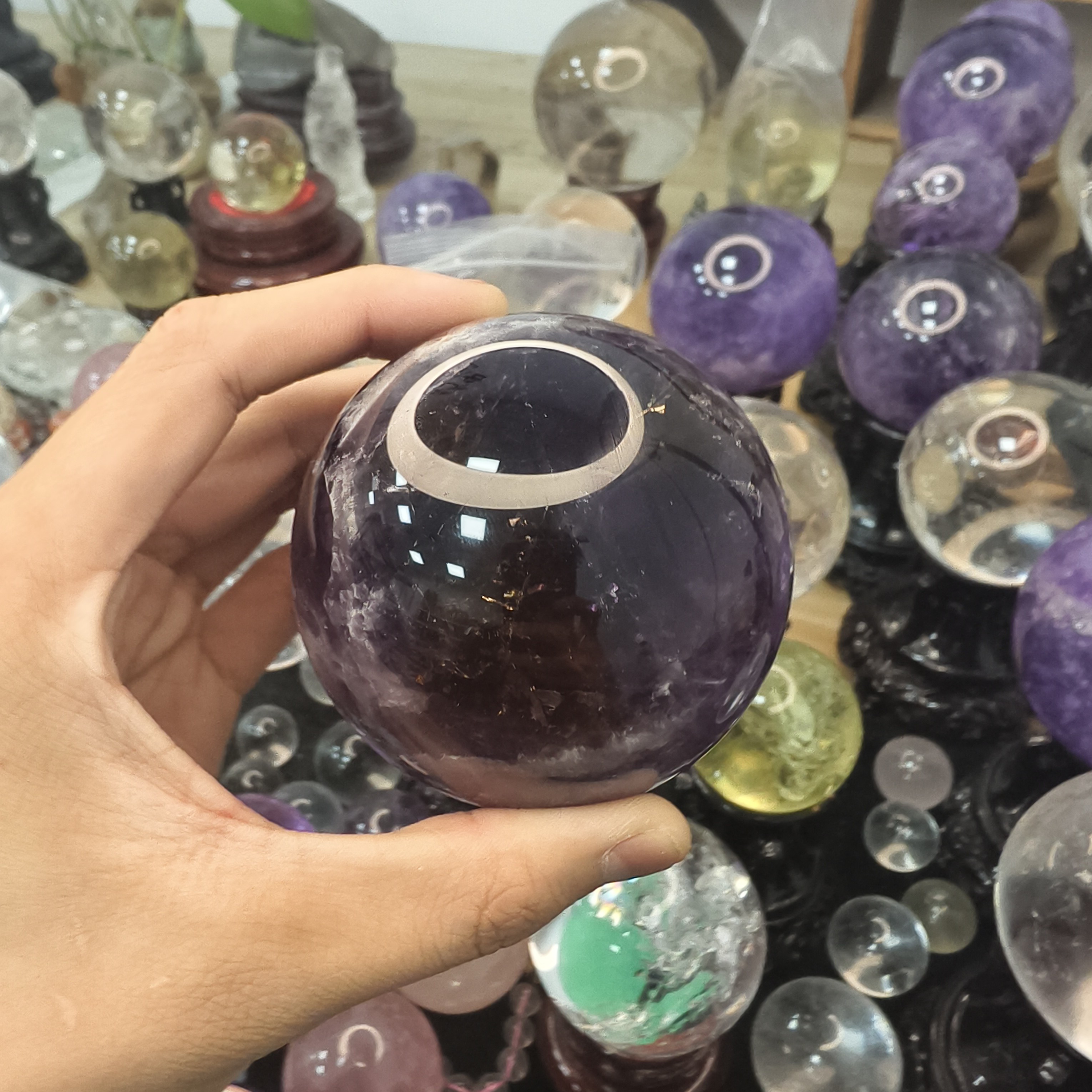 乌拉圭紫球体摆件