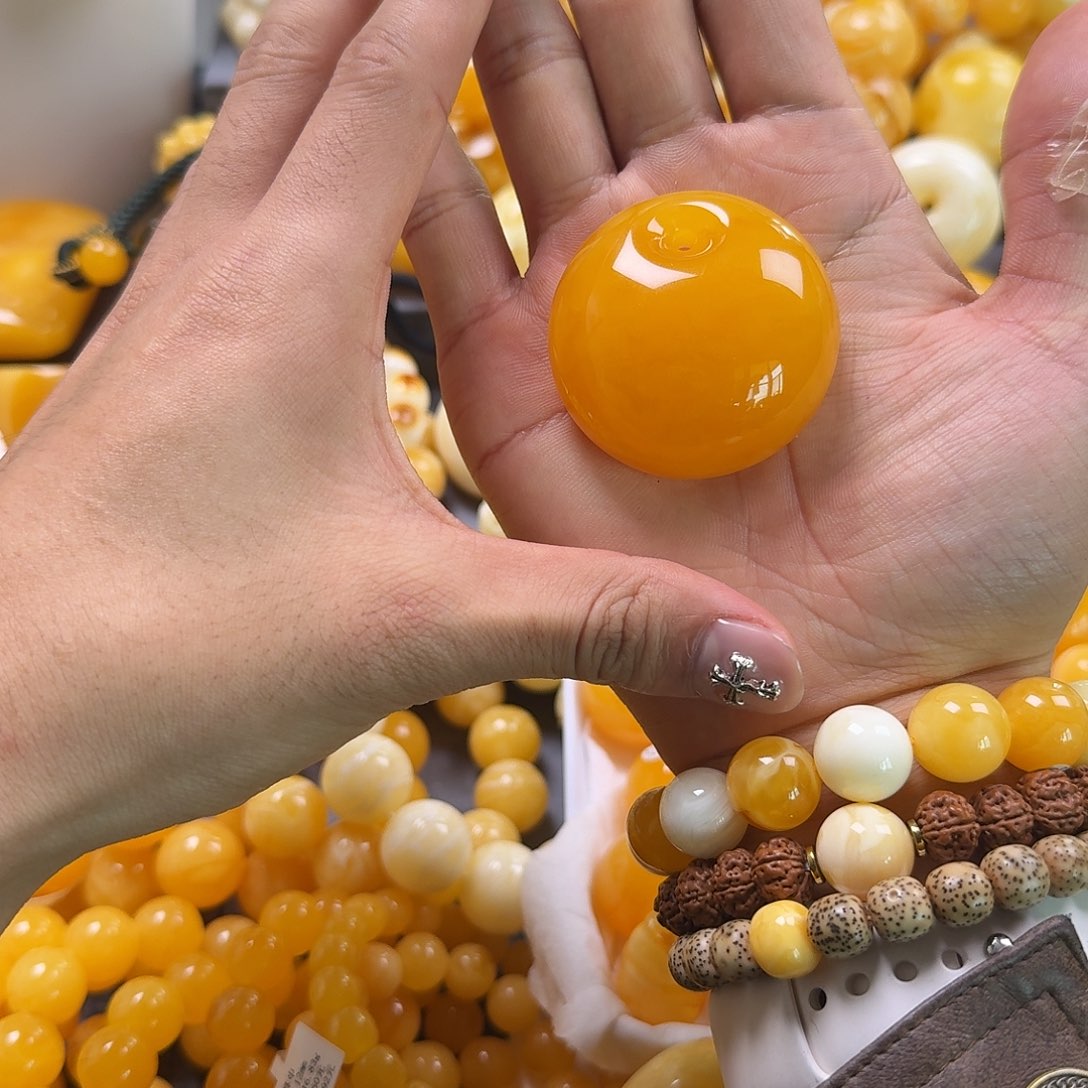 蜜蜡珠宝奇石未镶嵌公主扣