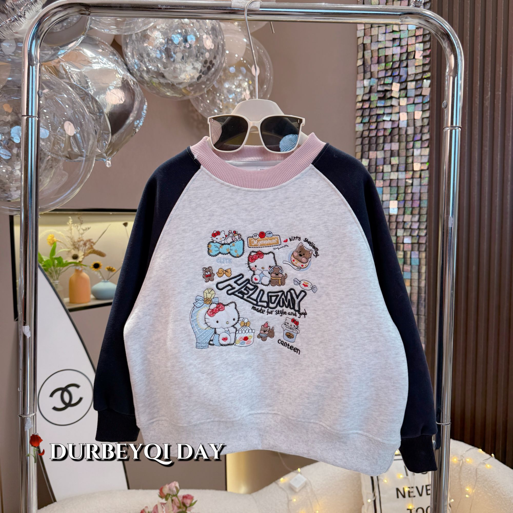 女童2025冬季新款韩版圆领撞色加绒卡通长袖套头卫衣5870