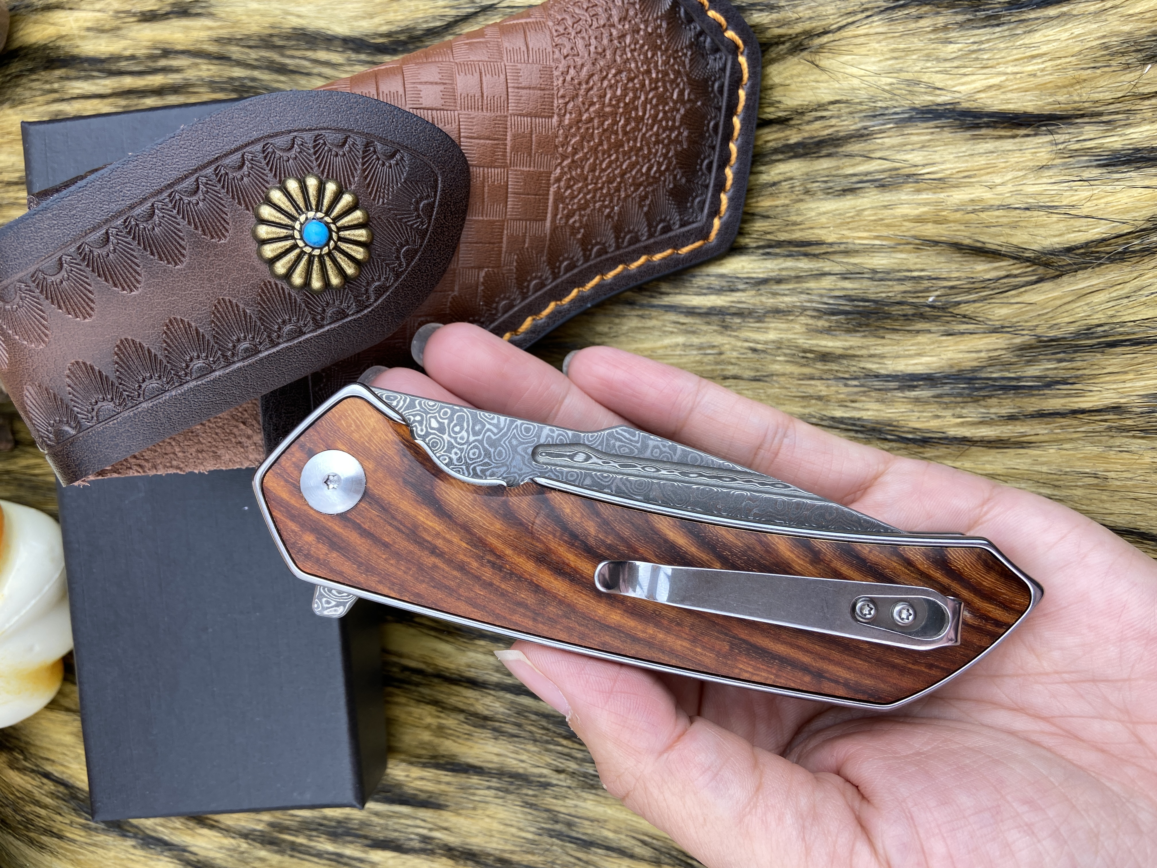 锦刃-沙铁木大马士革钢手工折刀VG10折叠刀露营锋利水果刀收藏刀